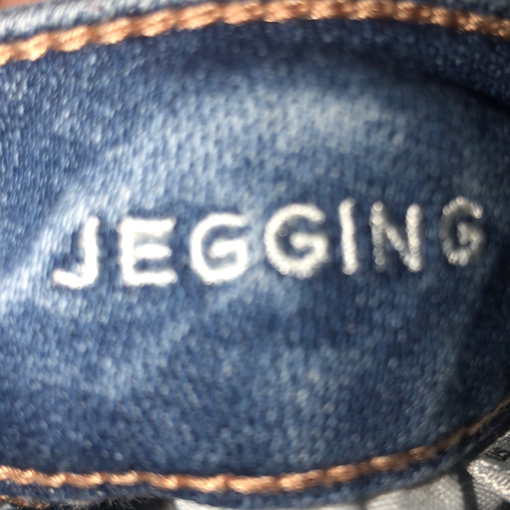 Faux Rip Jean - Picture 3 of 3